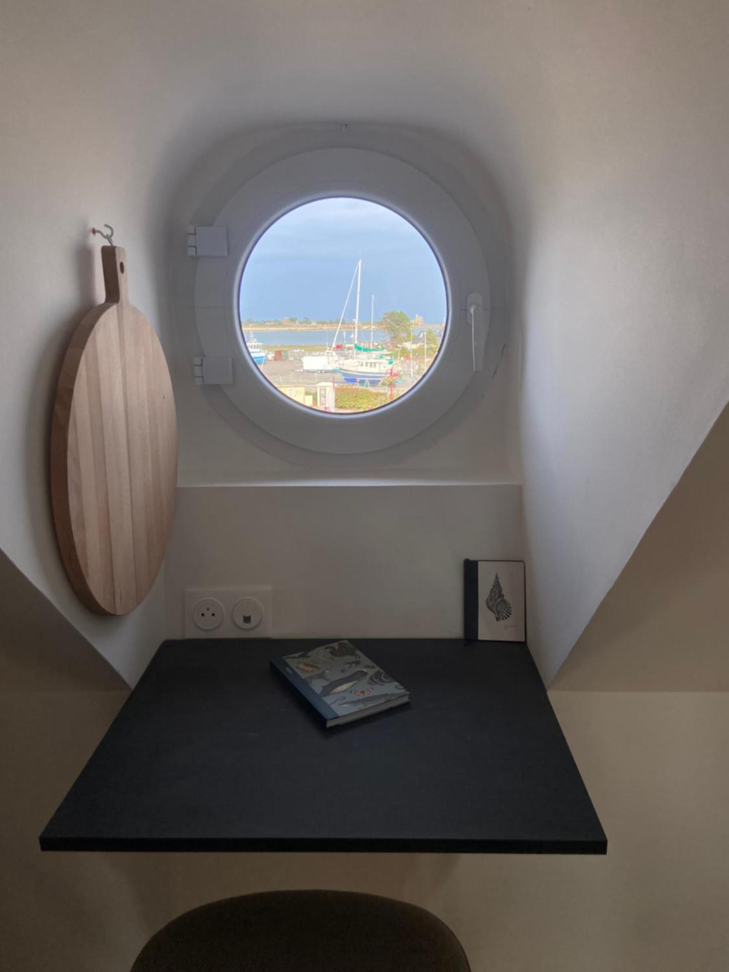 Les Embruns Apartman Saint-Vaast-la-Hougue Kültér fotó
